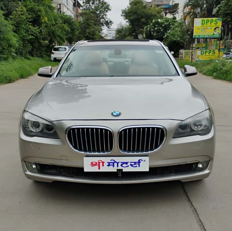 
								BMW 730 LD AUTOMATIC 2013 MODEL DIESEL full									
