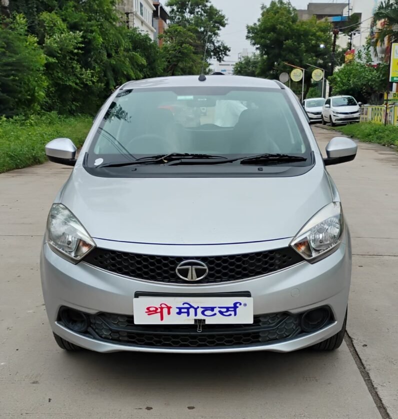 
								TIAGO XT 2018-19 MODEL PETROL full									