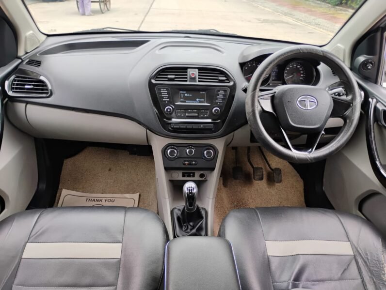 
								TIAGO XT 2018-19 MODEL PETROL full									