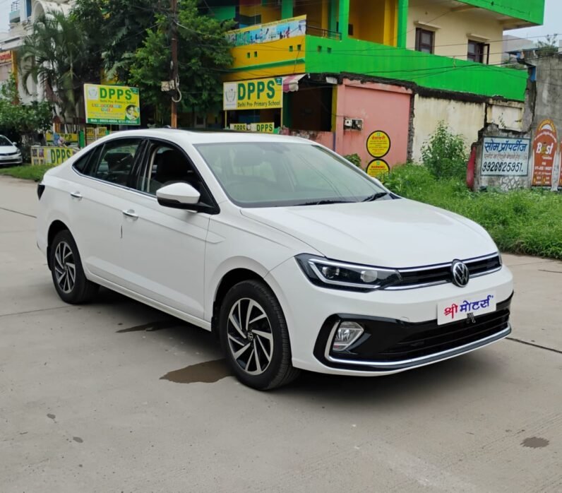 
								VIRTUS TOPLINE1.0 MT 2022 MODEL PETROL full									