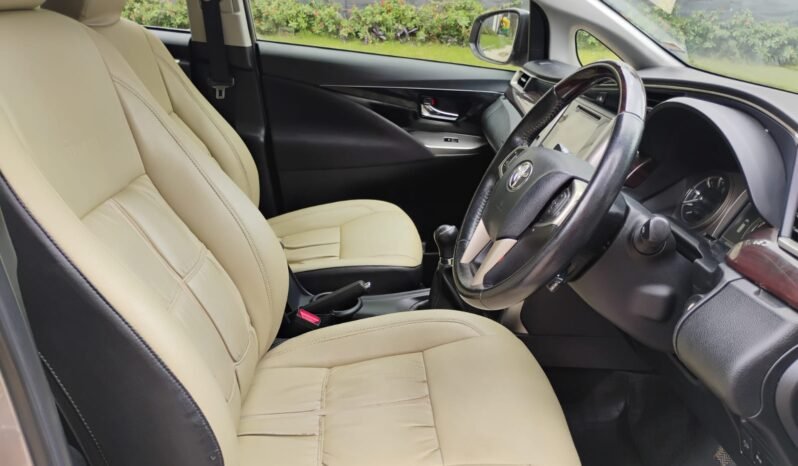 
								INNOVA CRYSTA 2.4 VMT 2020 MODEL DIESEL full									