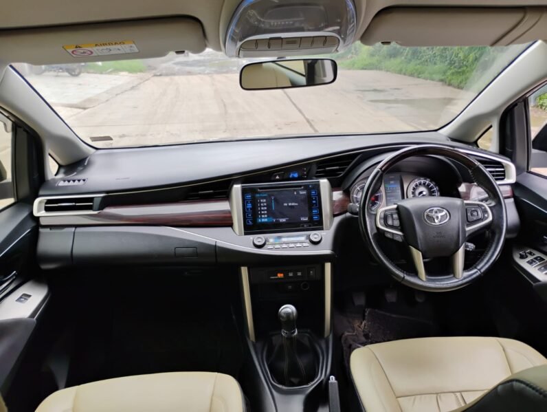 
								INNOVA CRYSTA 2.4 VMT 2020 MODEL DIESEL full									