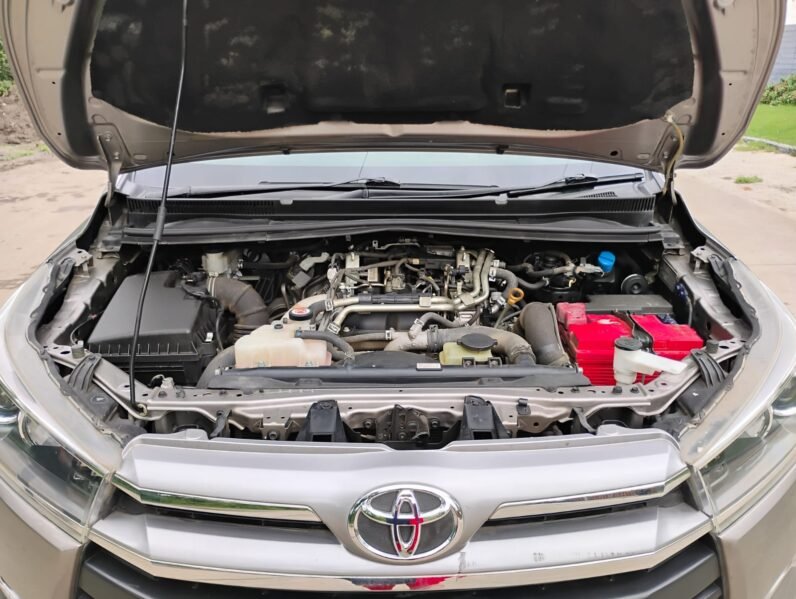 
								INNOVA CRYSTA 2.4 VMT 2020 MODEL DIESEL full									