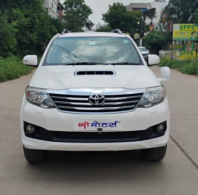 
								FORTUNER MT 2014-15 MODEL DIESEL full									