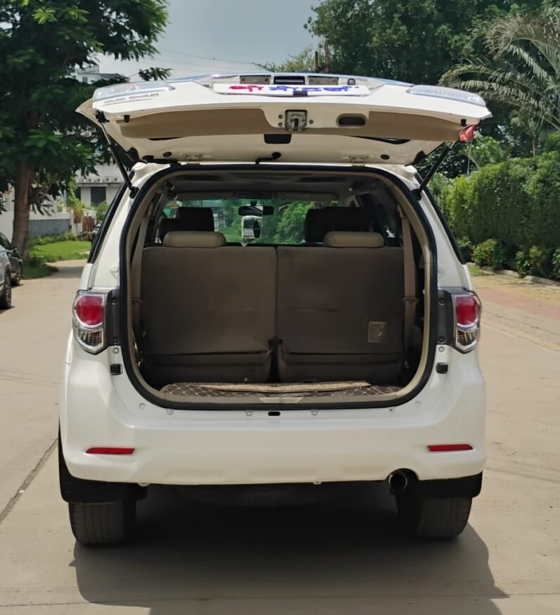 
								FORTUNER MT 2014-15 MODEL DIESEL full									