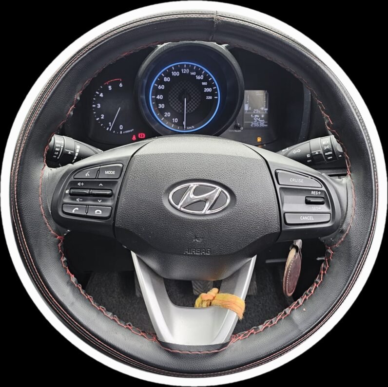 
								VENUE SX SUNROOF 2022 MODEL DIESEL full									