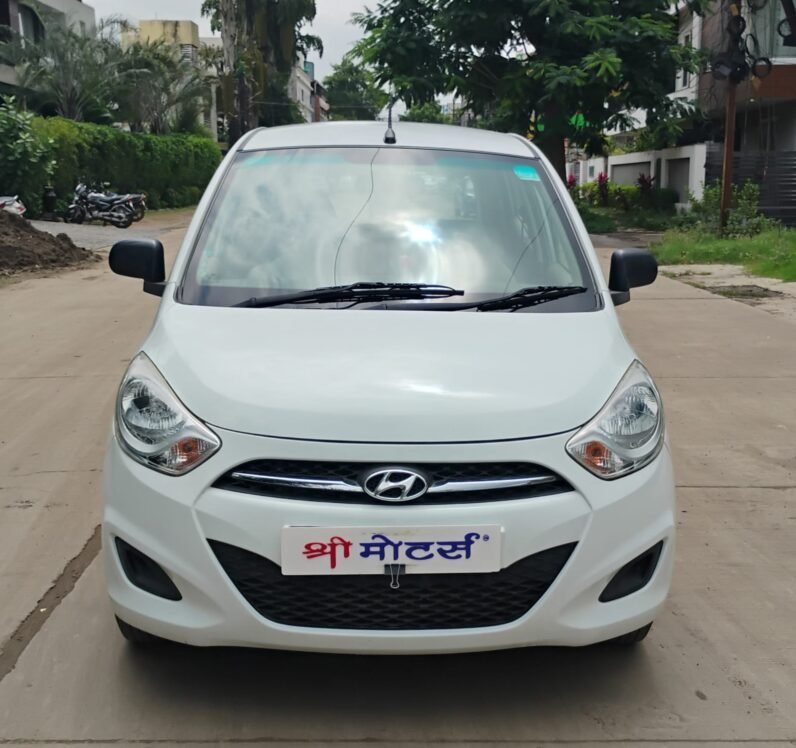 
								I10 ERA 2012 MODEL PETROL full									
