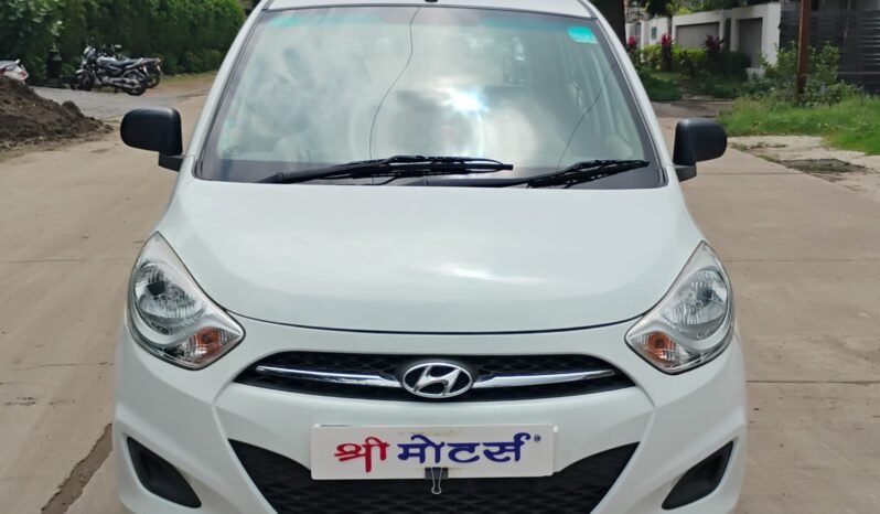 
								I10 ERA 2012 MODEL PETROL full									