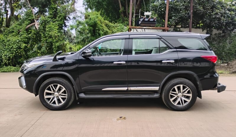 
								FORTUNER 4*4 AT 2017 MODEL DIESEL full									