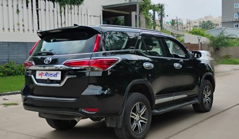 
								FORTUNER 4*2 AT 2018 MODEL DIESEL full									