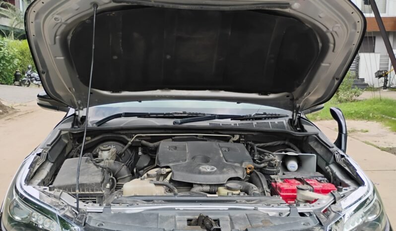 
								FORTUNER 4*2 AT 2018 MODEL DIESEL full									