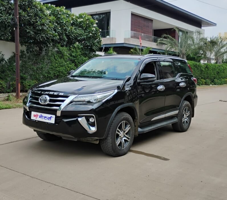 
								FORTUNER 4*2 AT 2018 MODEL DIESEL full									