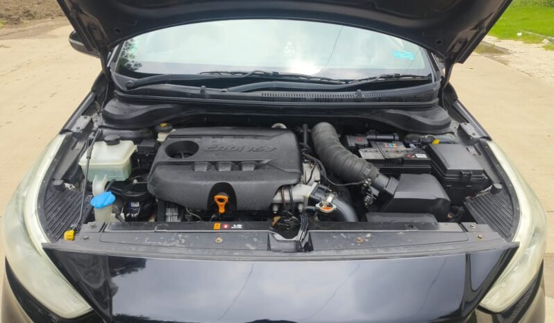
								VERNA SX (O) SUNROOF 2019-20 MODEL DIESEL full									