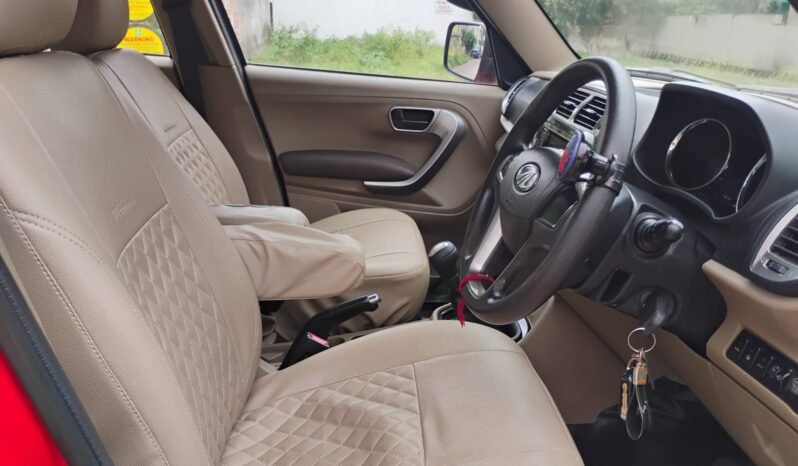
								TUV300 T10 2019 MODEL DIESEL full									