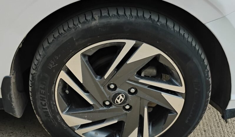 
								I20 ASTA 1.2 2023 MODEL PETROL full									