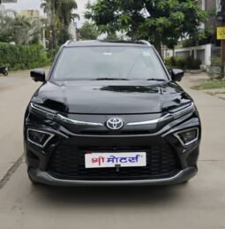 TOYOTA HYRYDER V HYBRID AT 2023 MODEL PETROL