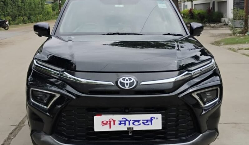 
								TOYOTA HYRYDER V HYBRID AT 2023 MODEL PETROL full									