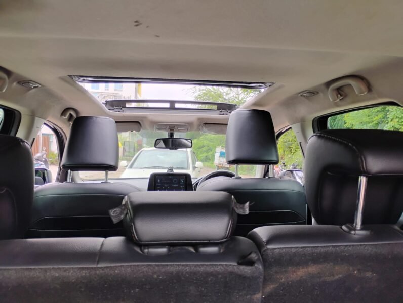 
								TOYOTA HYRYDER V HYBRID AT 2023 MODEL PETROL full									