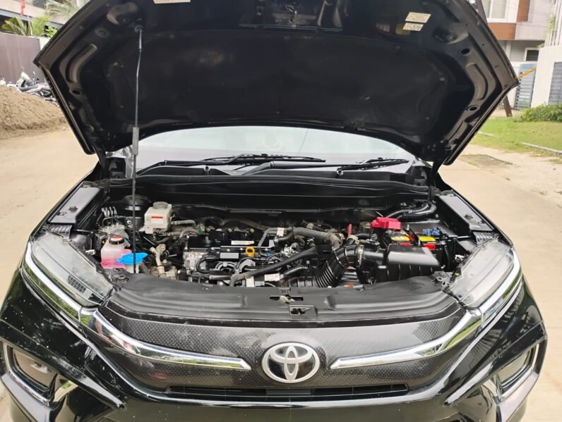 
								TOYOTA HYRYDER V HYBRID AT 2023 MODEL PETROL full									