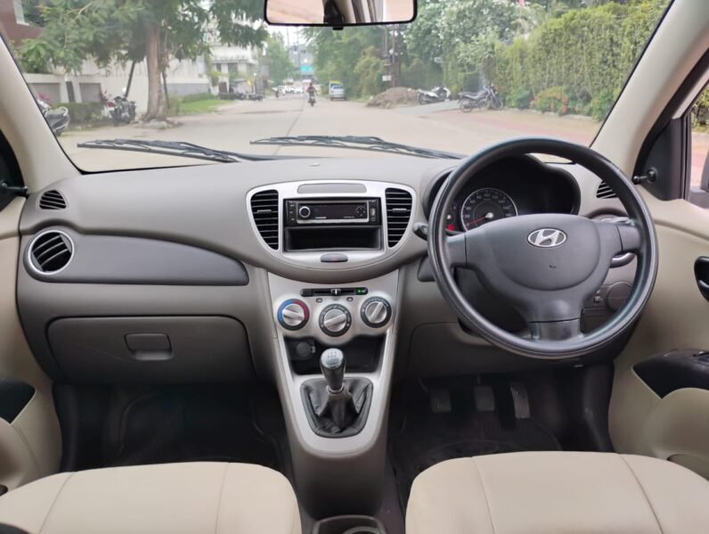 
								I10 MAGNA 2014 MODEL PETROL full									