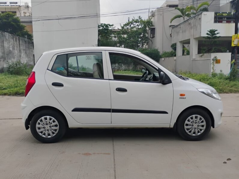 
								I10 MAGNA 2014 MODEL PETROL full									