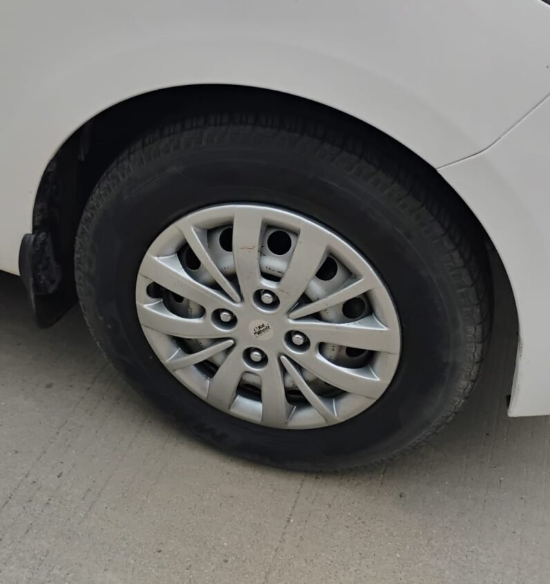 
								I10 MAGNA 2014 MODEL PETROL full									