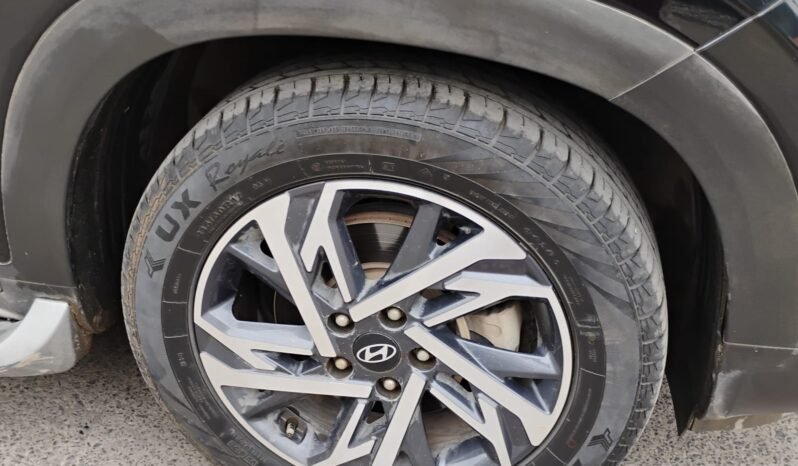 
								CRETA SX (O) SUNROOF 2024 MODEL DIESEL full									