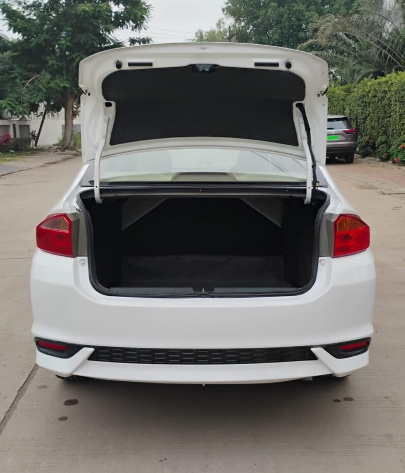 
								HONDA CITY VX 2018 MODEL DIESEL full									