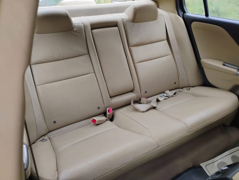 
								HONDA CITY VX 2018 MODEL DIESEL full									