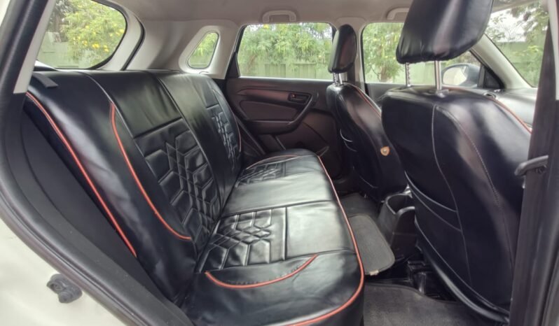 
								BREEZA LXI 2020 MODEL PETROL full									