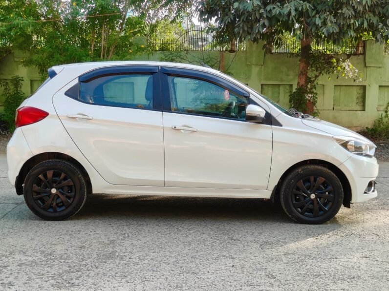 
								TIAGO XZ 2019 MODEL DIESEL full									