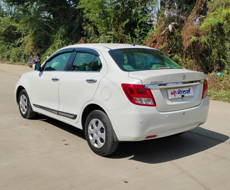 
								DEZIRE VXI 2019 MODEL PETROL full									