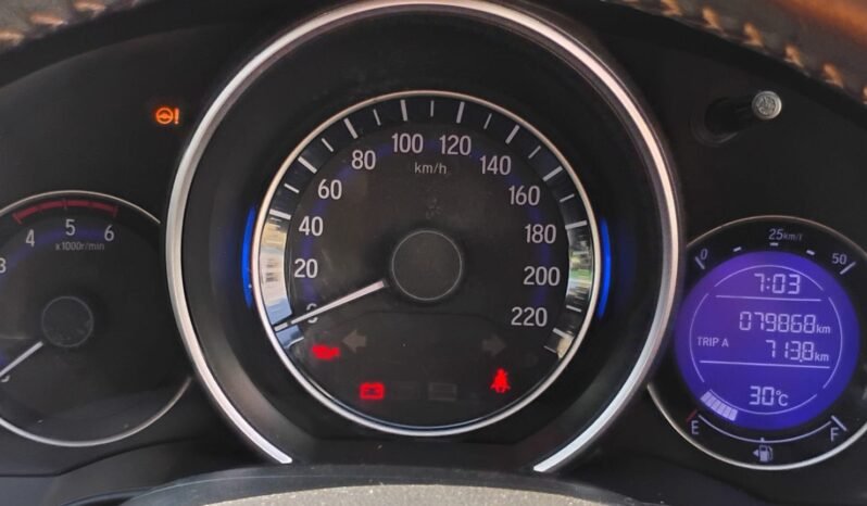 
								WRV VX MT 2020-21 MODEL DIESEL full									