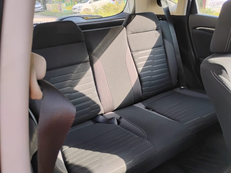 
								WRV VX MT 2020-21 MODEL DIESEL full									