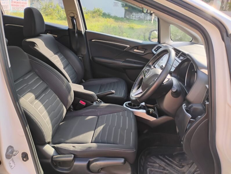 
								WRV VX MT 2020-21 MODEL DIESEL full									