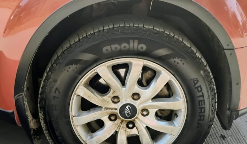 
								XUV500 W10 2015-16 MODEL DIESEL full									