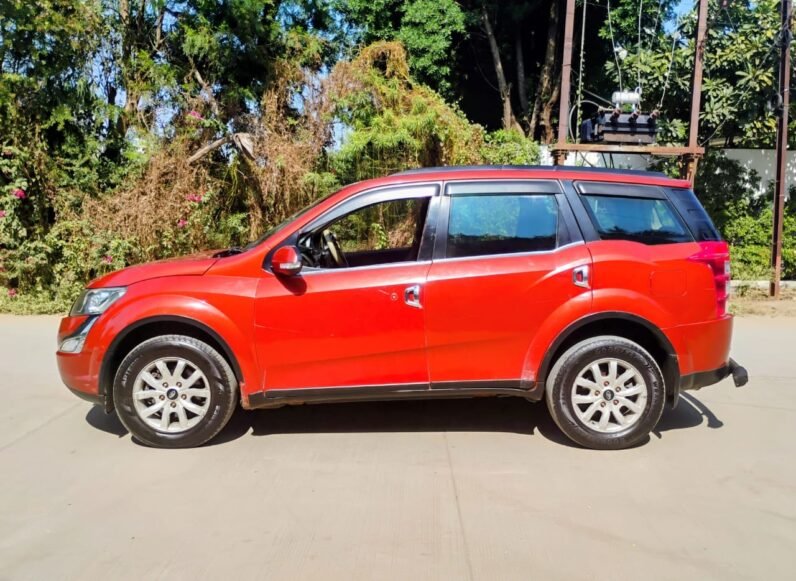 
								XUV500 W10 2015-16 MODEL DIESEL full									