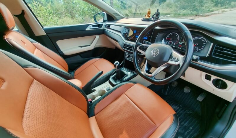 
								VIRTUS HIGHLINE 1.0 2022 MODEL PETROL full									