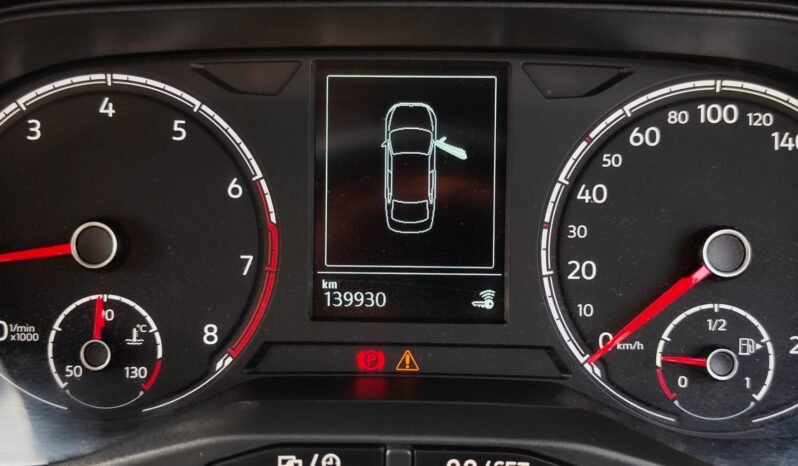 
								VIRTUS HIGHLINE 1.0 2022 MODEL PETROL full									