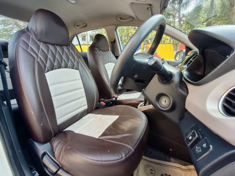 
								XCENT S 2014 MODEL PETROL+CNG full									