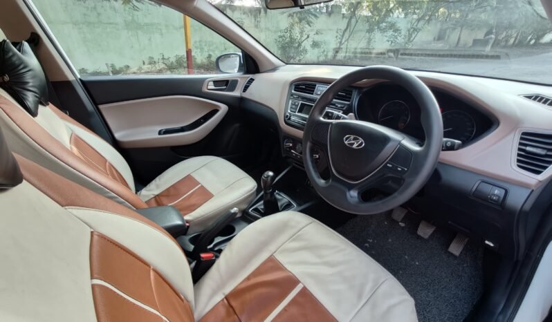 
								I20 MAGNA 2017 MODEL PETROL full									