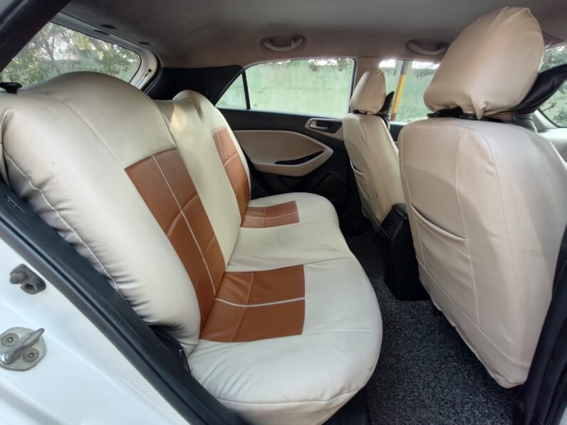 
								I20 MAGNA 2017 MODEL PETROL full									