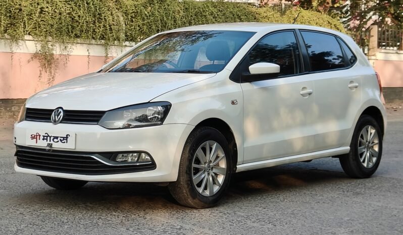 
								POLO HIGHLINE 2014 MODEL PETROL full									