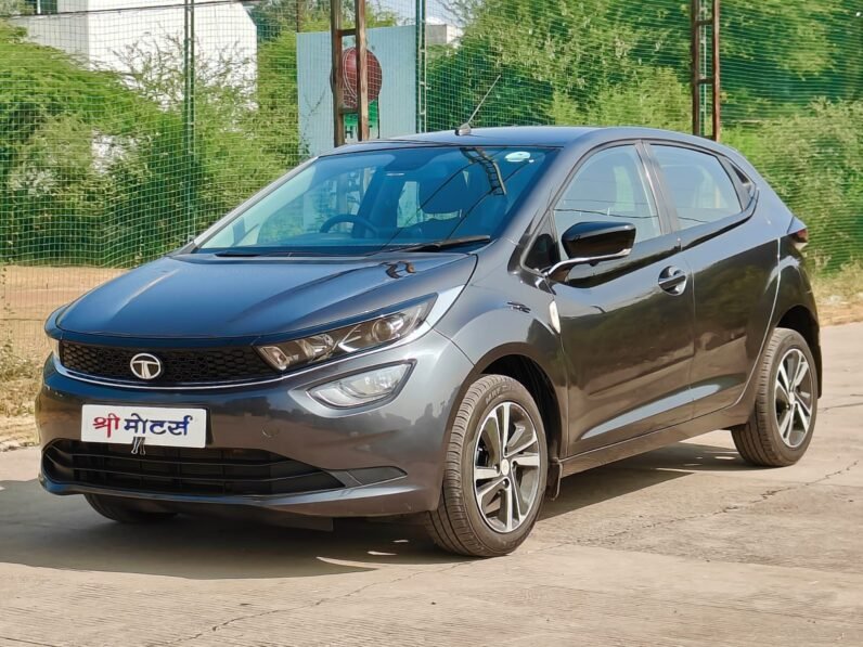 
								ALTROZ XZ 2020 MODEL PETROL full									