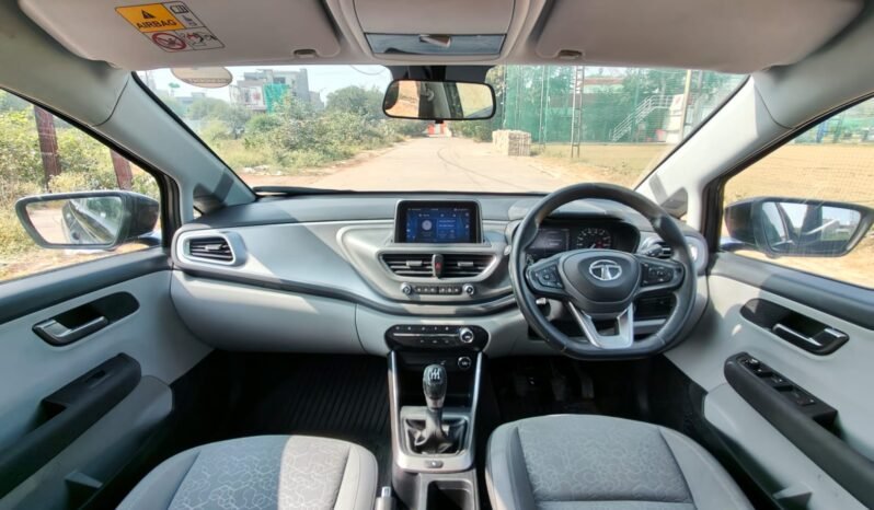 
								ALTROZ XZ 2020 MODEL PETROL full									