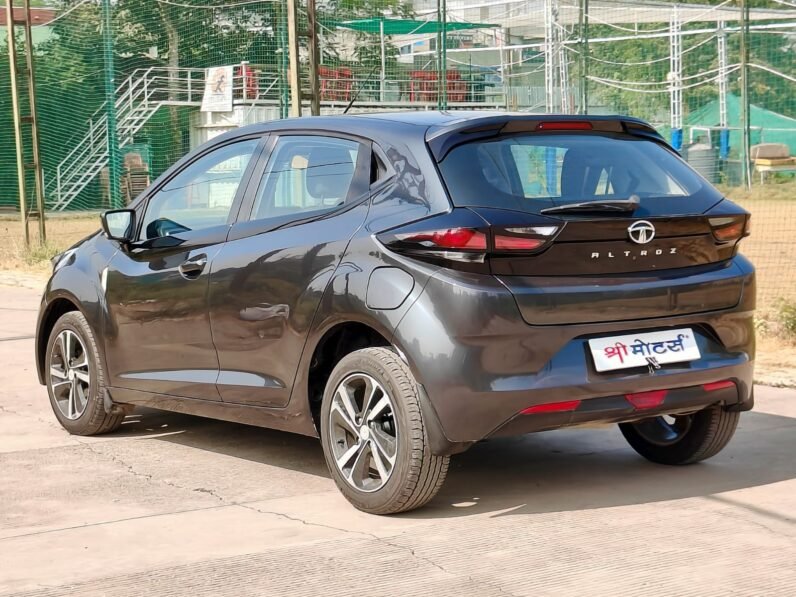 
								ALTROZ XZ 2020 MODEL PETROL full									