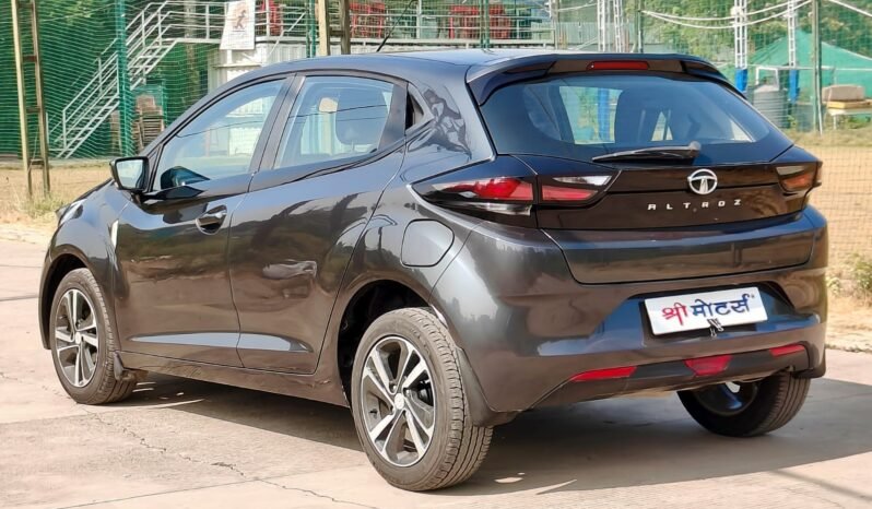 
								ALTROZ XZ 2020 MODEL PETROL full									