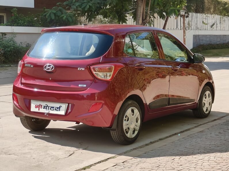 
								GRAND I10 ERA 2014 MODEL PETROL full									