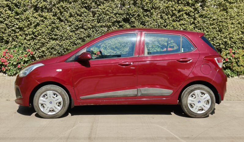 
								GRAND I10 ERA 2014 MODEL PETROL full									