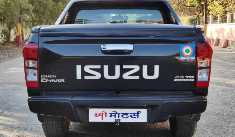 
								ISUZU D-MAX  V-CROSS 2018 MODEL DIESEL full									